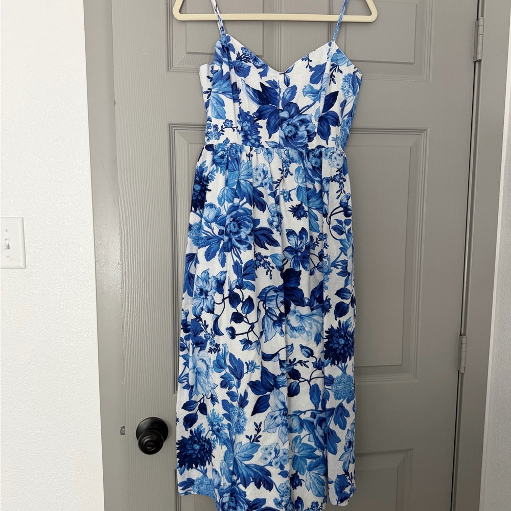 H&M Blue and White Floral Linen-Blend Dress